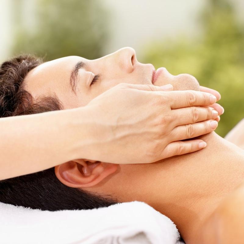 0RESETMannLizenz-iStock-157605555__35