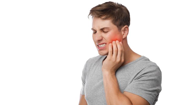 0KieferproblemeManniStock-1354402827__27